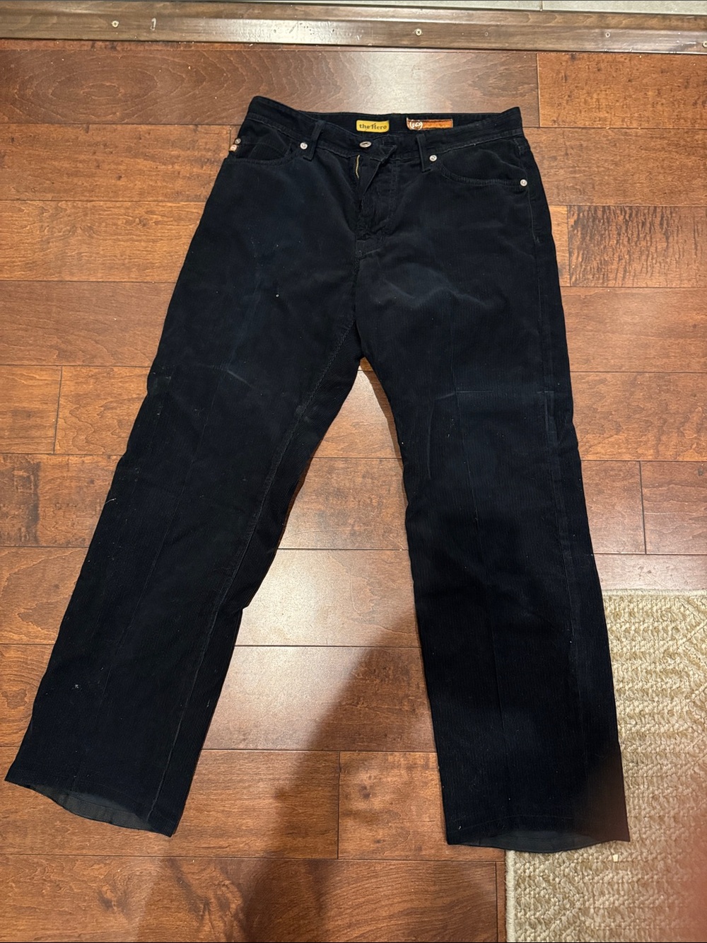 Ag Adriano Goldschmied Black Corduroy Straight-Leg Zip front one button 5 pk